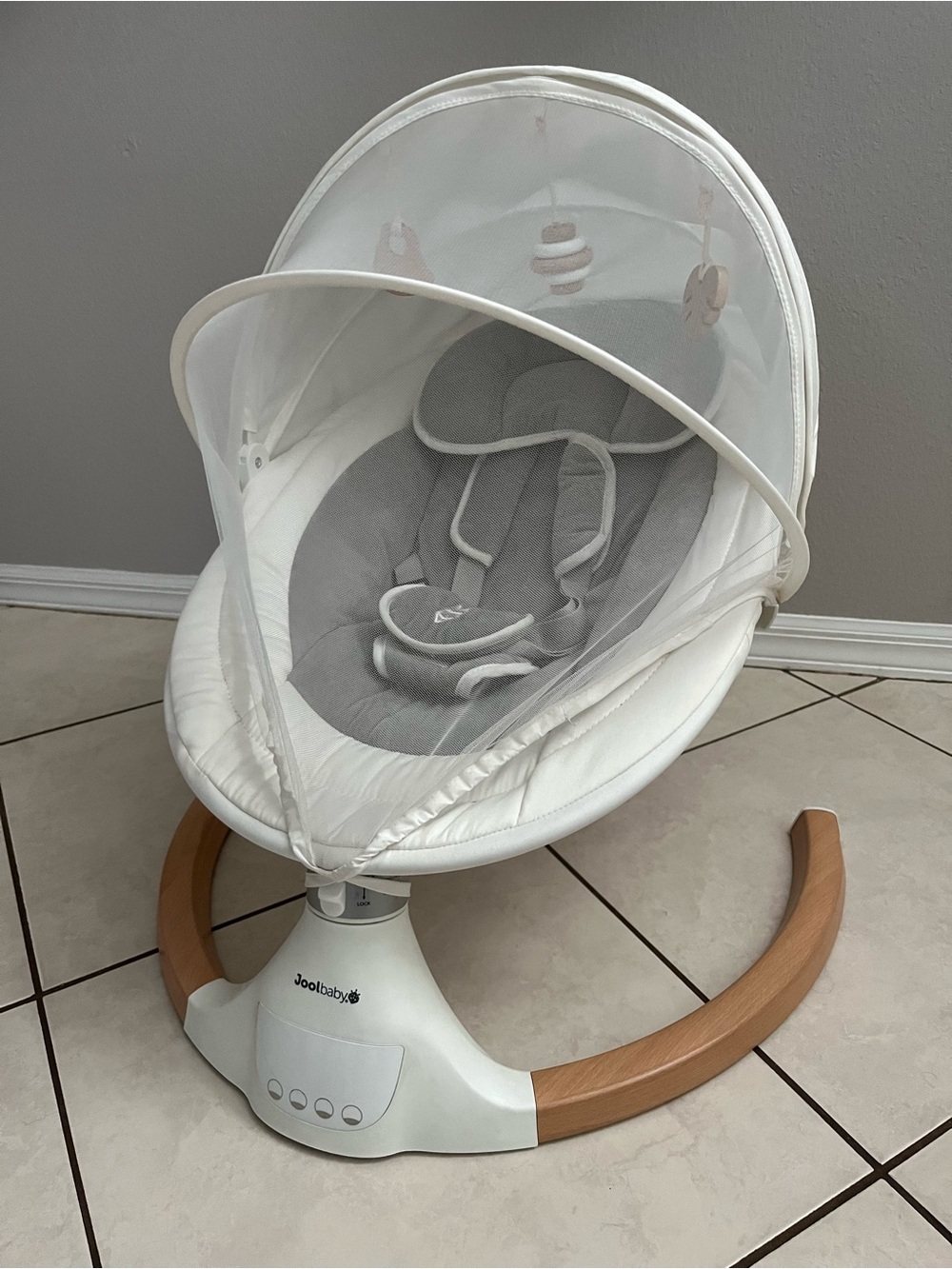Joolbaby White & Gray Infant Rocker with Wooden Accent